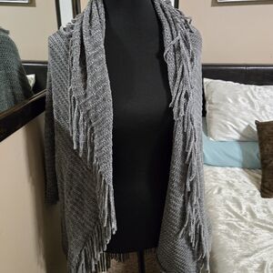 Gray Fringe Women's Shrug Sweater Size L. EUC!!